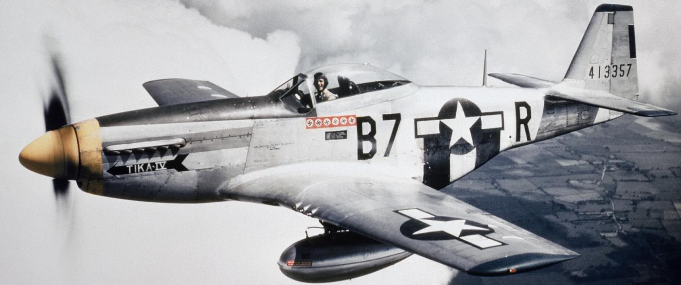 Mustang plane