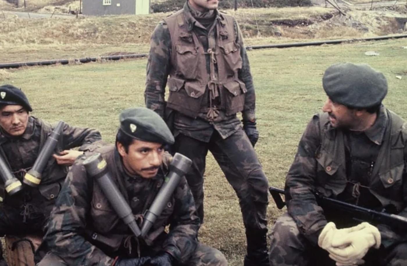 692 commando