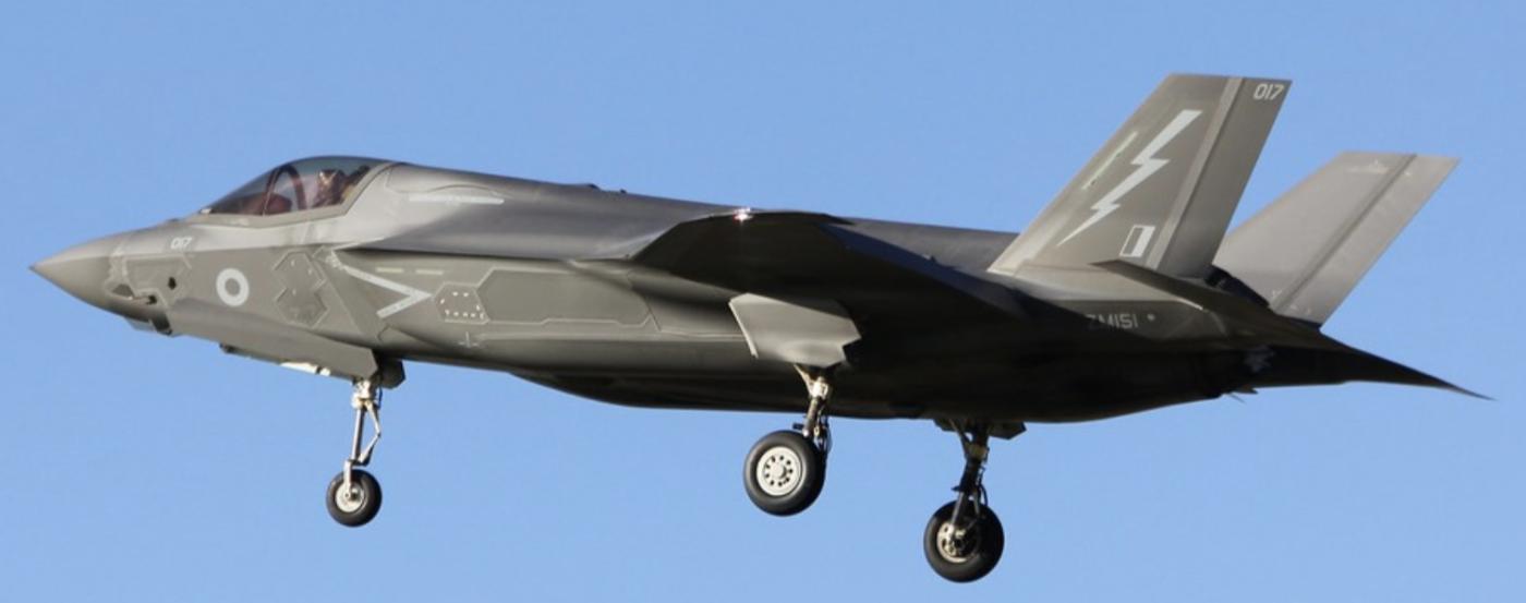Fighter bomber jet