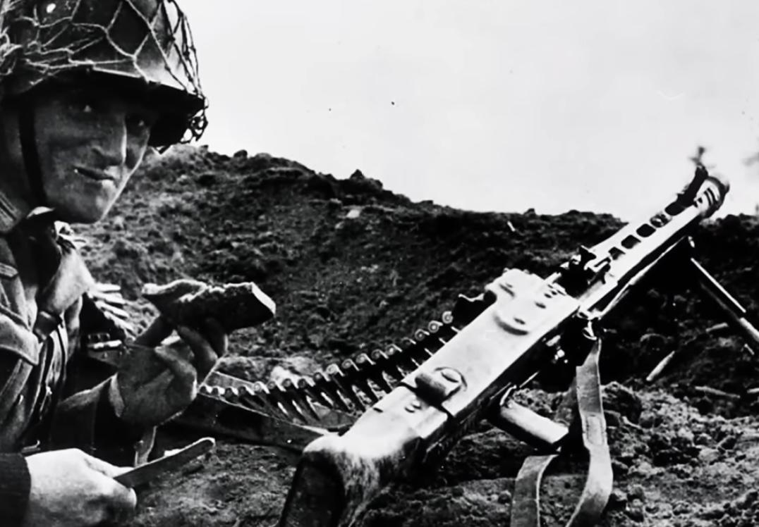 Mg42 machine gun