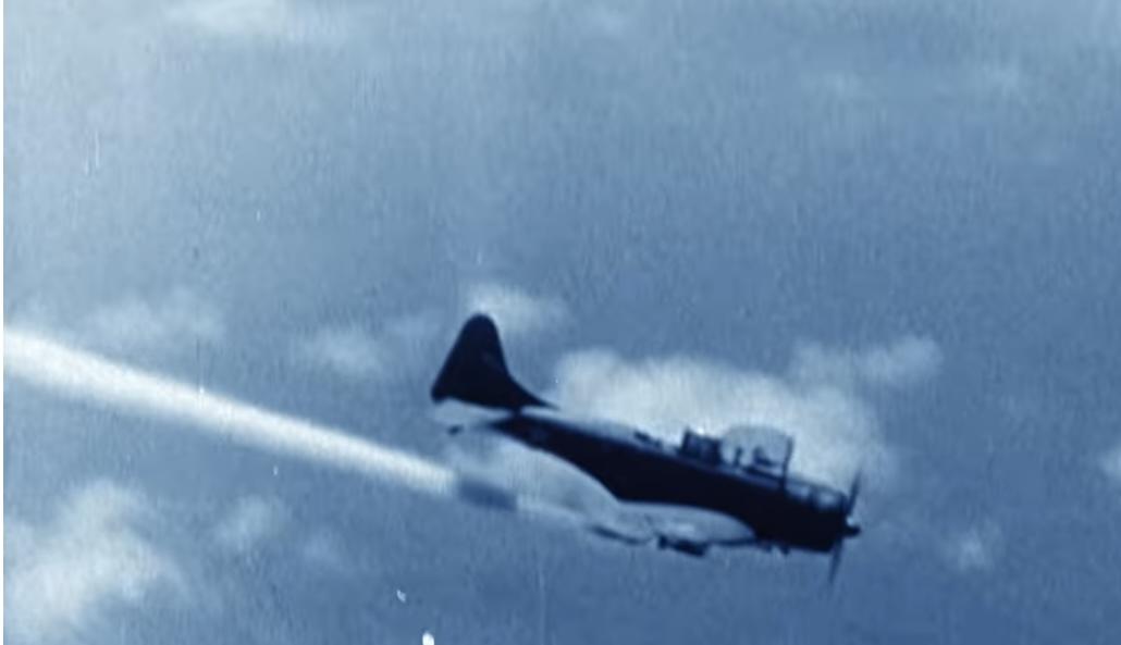 Torpedo dive bombing 