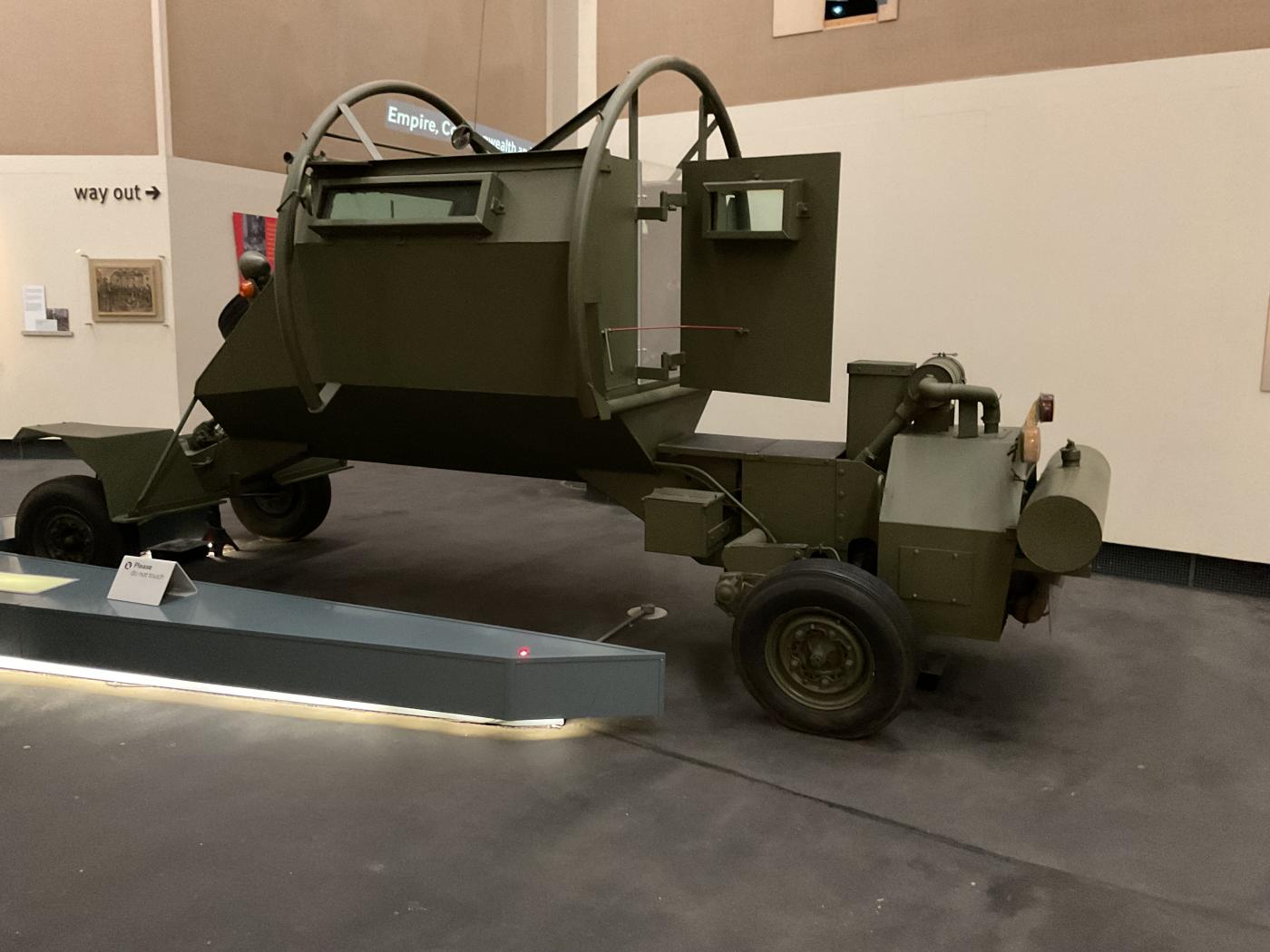 Armoured car