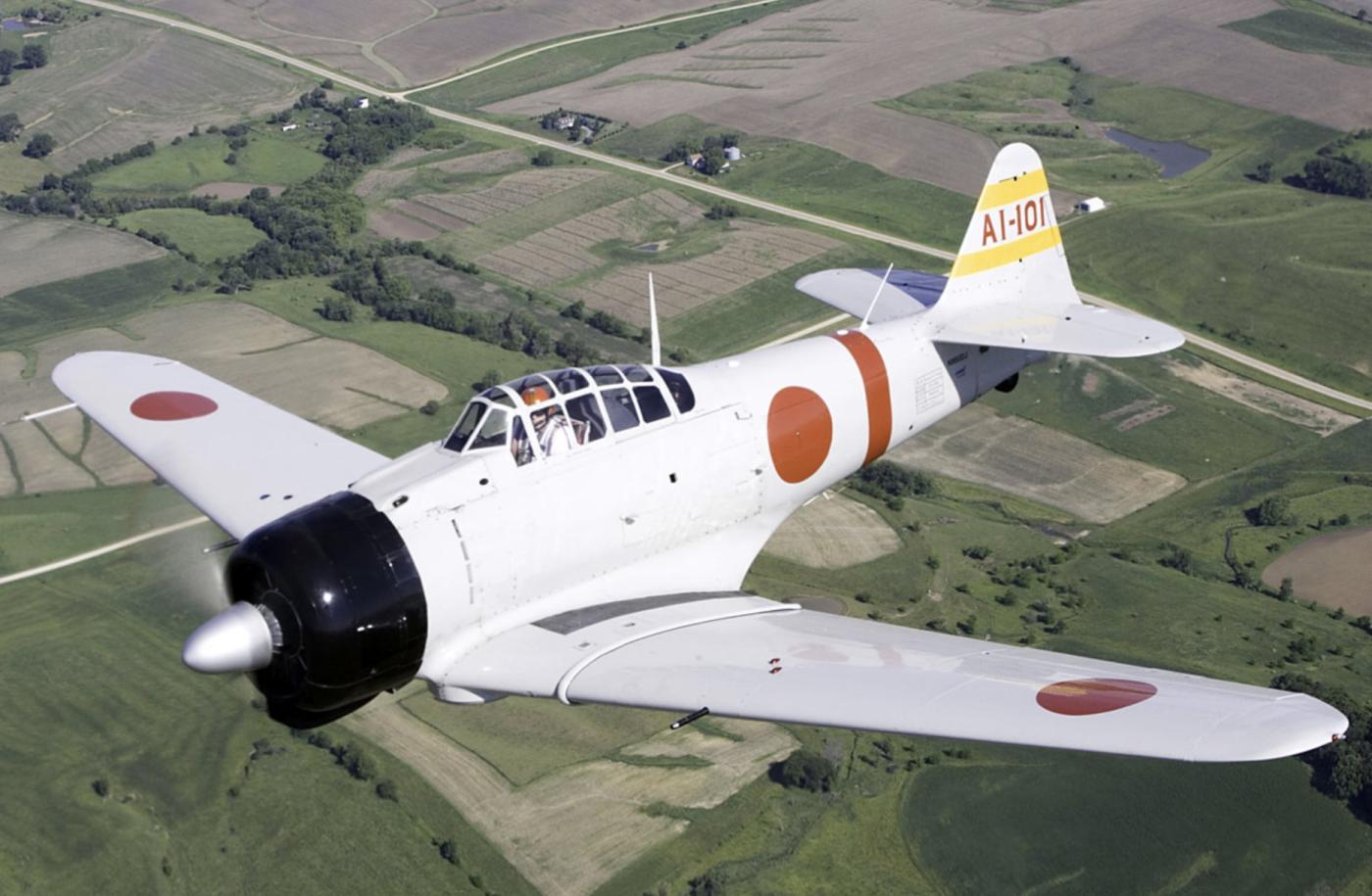 Mitsubishi a6m zero fighter bomber ww2 Japan plane kamikaze aircraft carrier