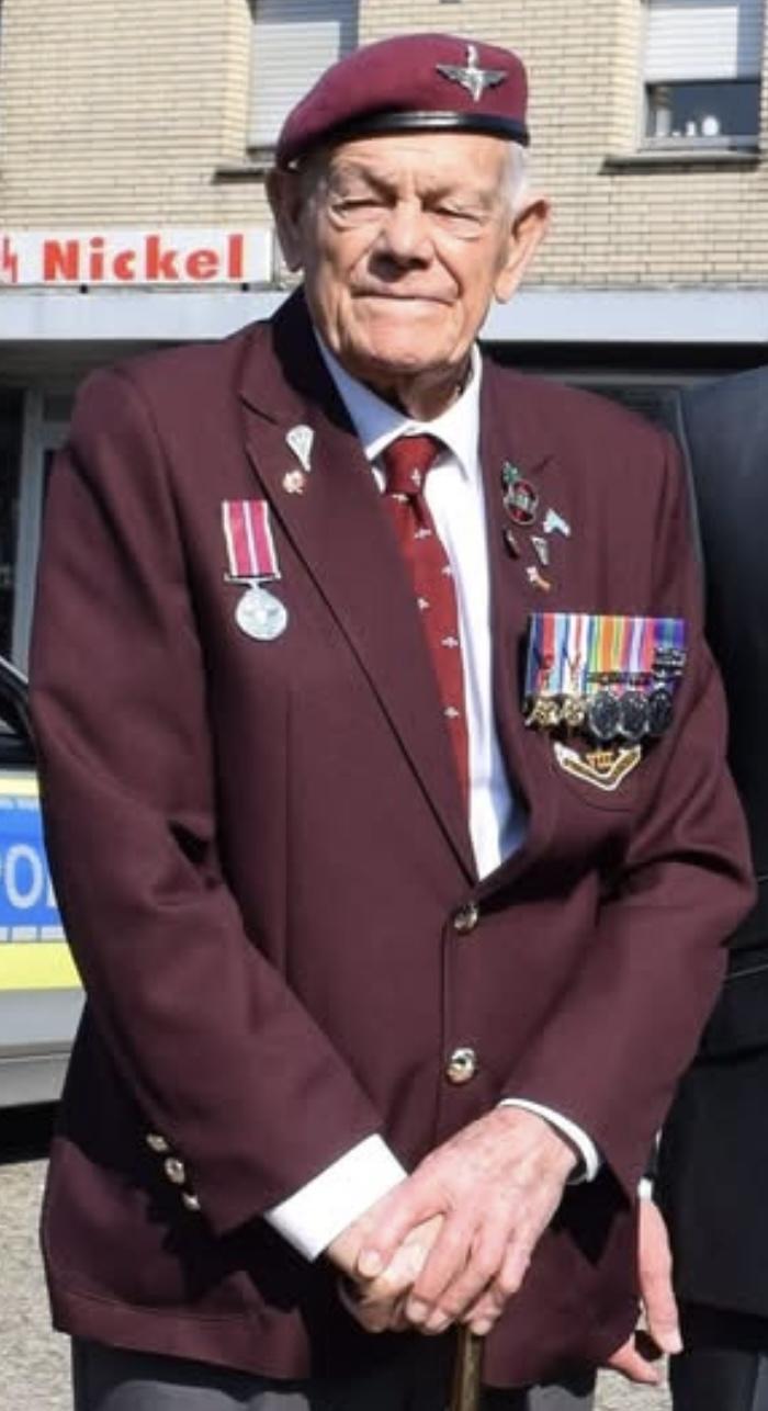 Parachute regiment len Trevino