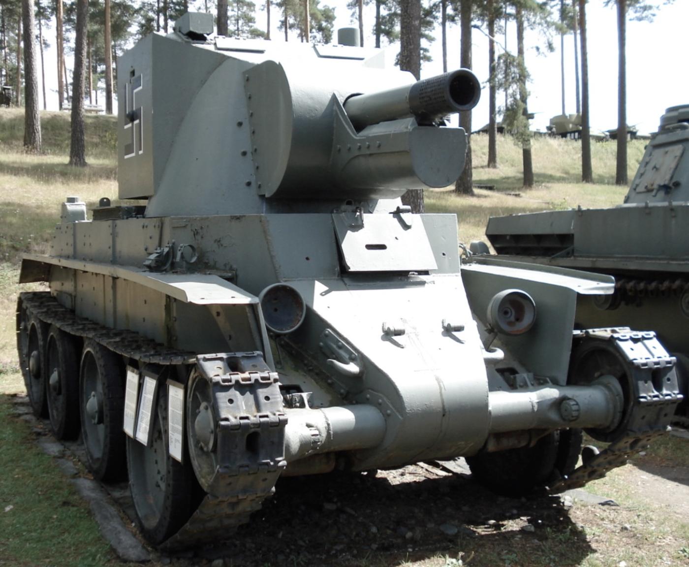 Finnish but-42 assault gun tank artillery ww2 military weapon 
