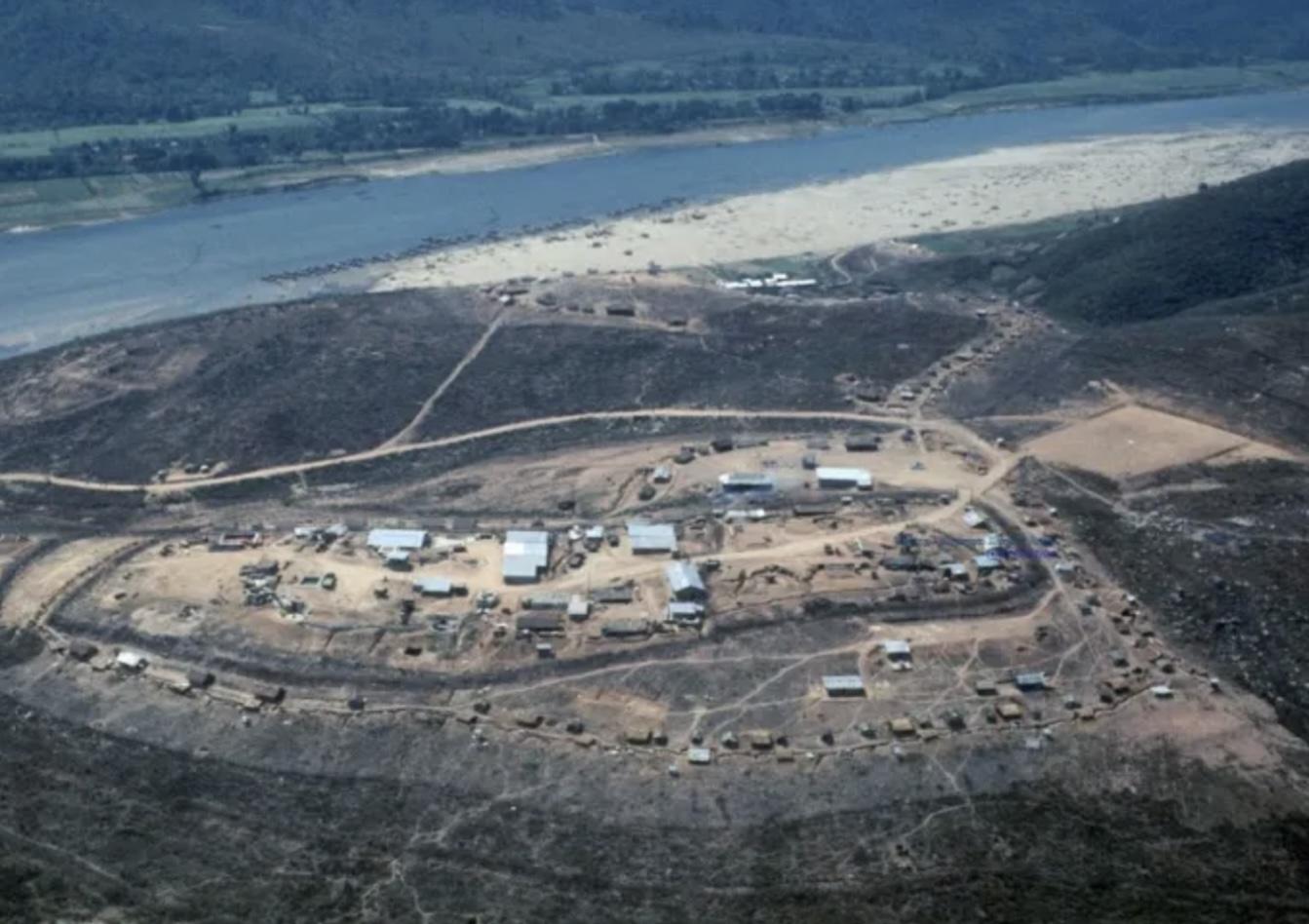 Us special forces base Vietnam throng Duroc