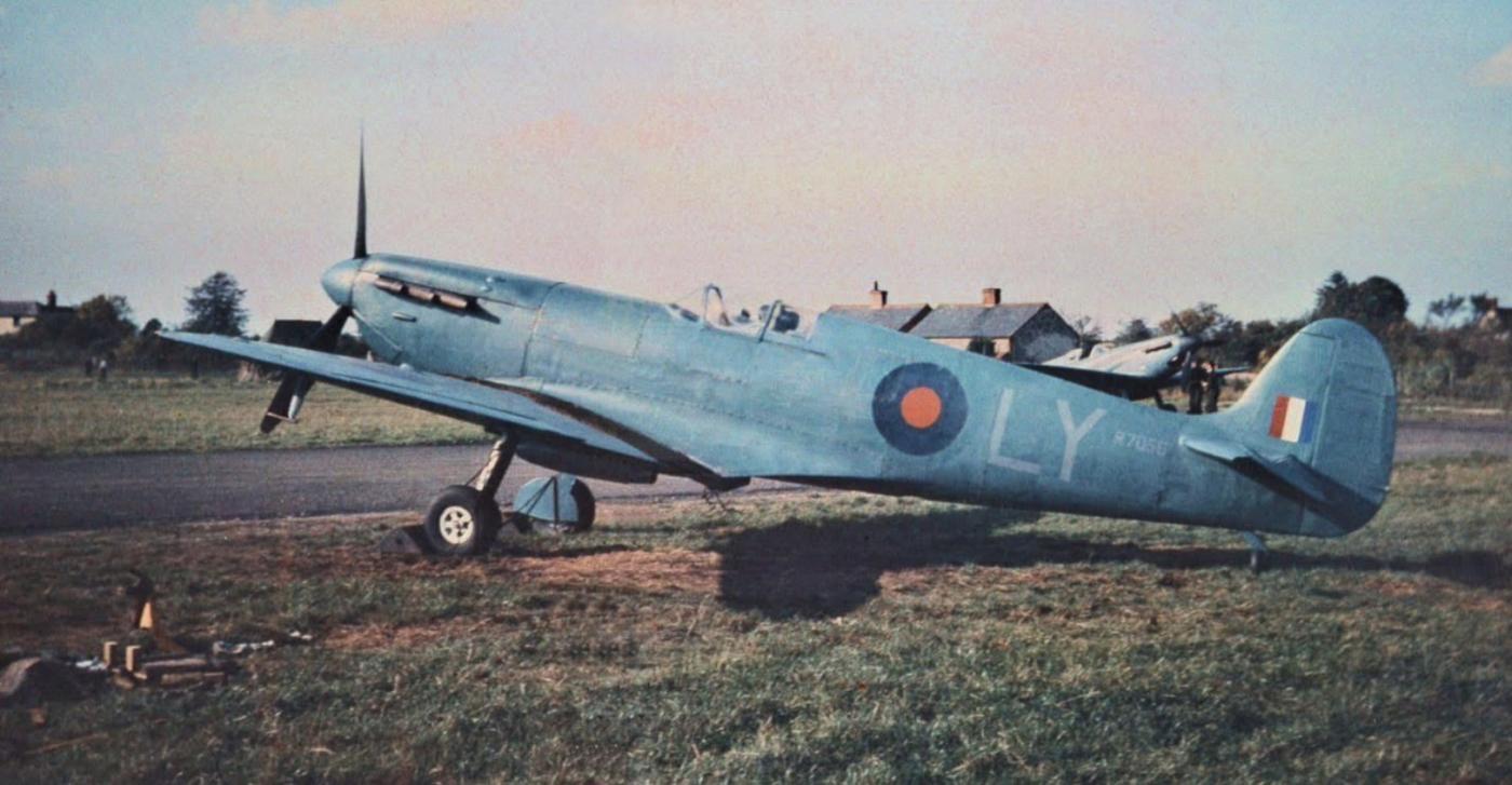 Sandy gunns spitfire