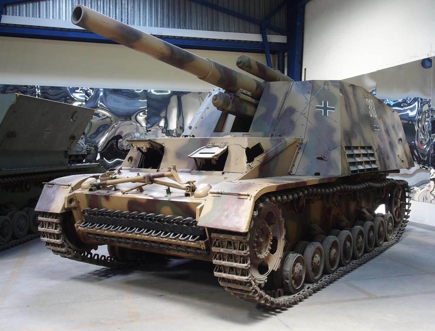 Hummel German ww2 self propelled gun tracked