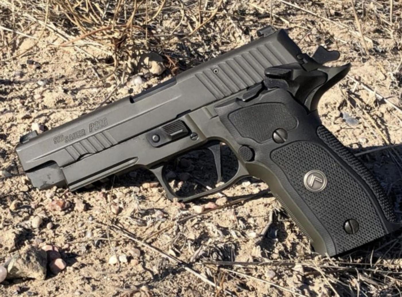 Sig Sauer p226 pistol used by u.s including navy seals