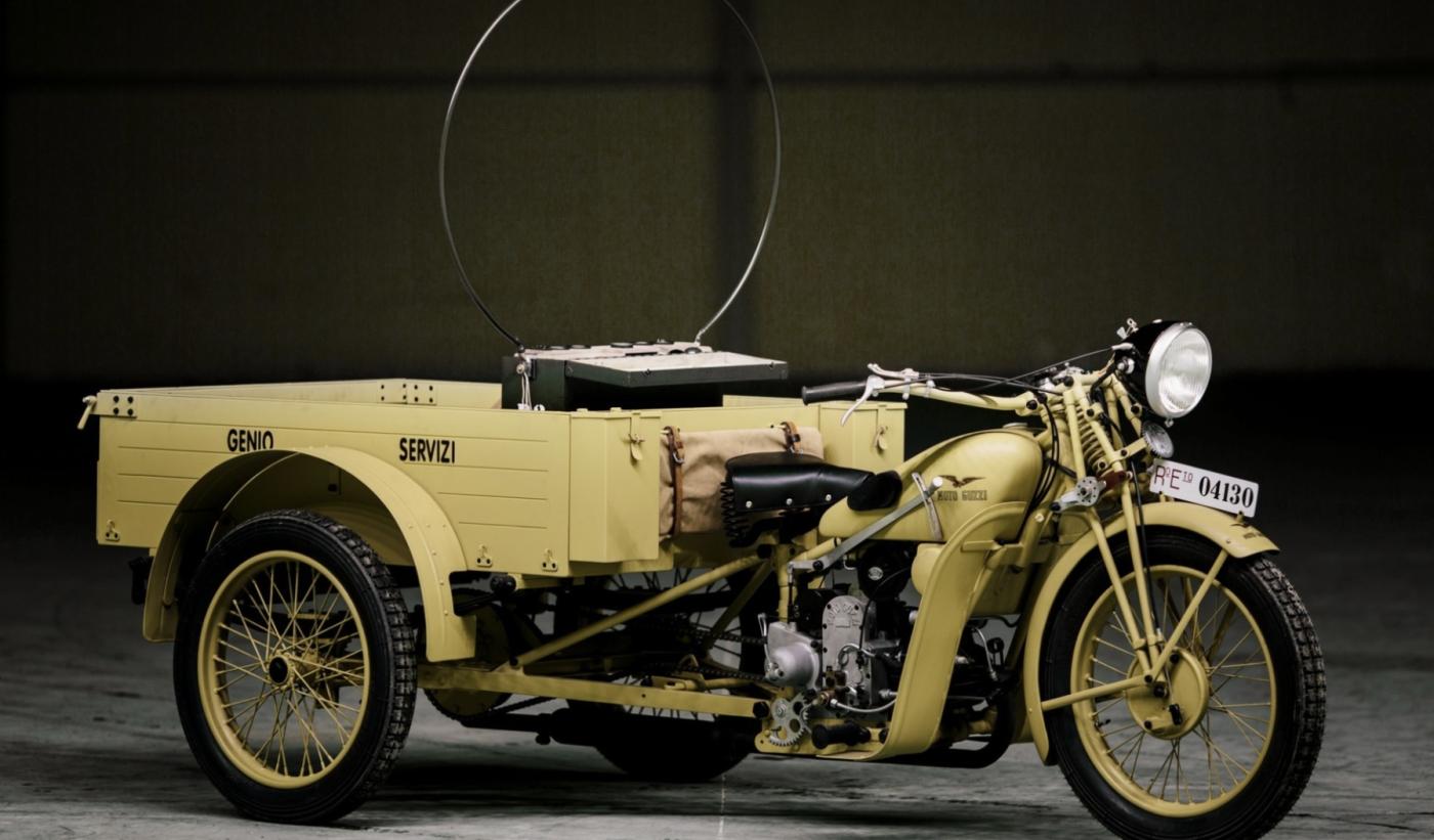 Motoguzzi tri-Alec Italian motorbike ww2