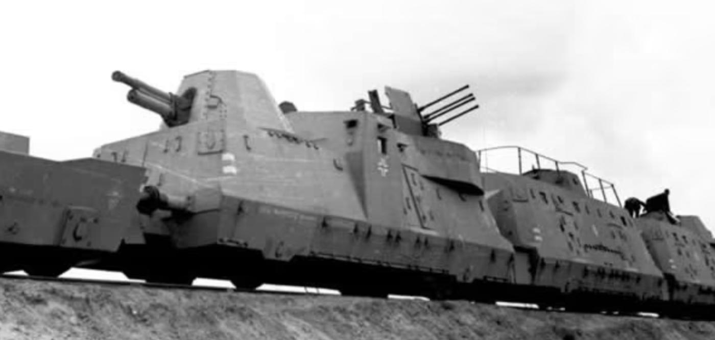 Tank trains ww2