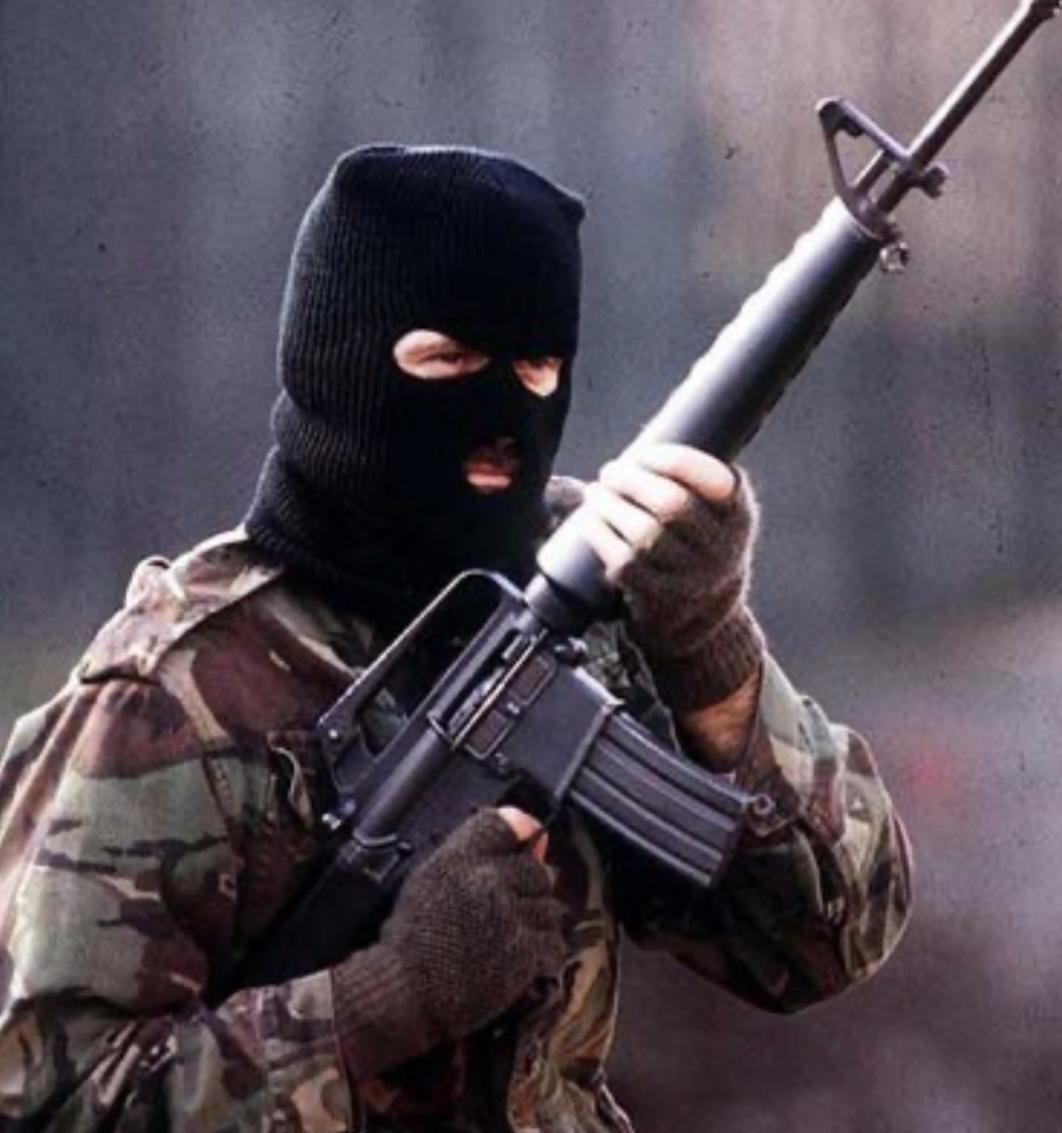 Ira terrorist