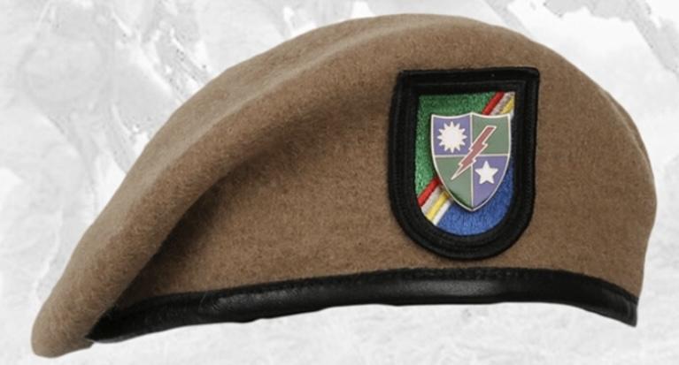 U.s ranger beret and badge 