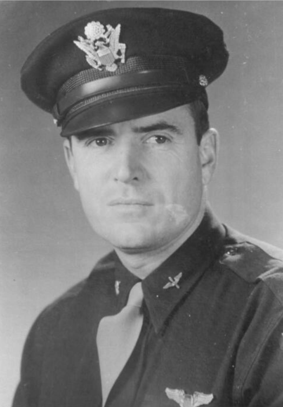 Colonel John A Bennet USA bomber commander ww2