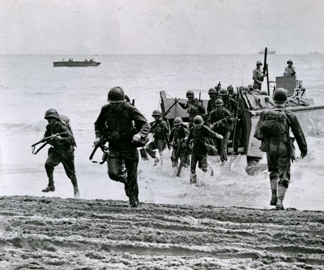 U.s beach landing troops 