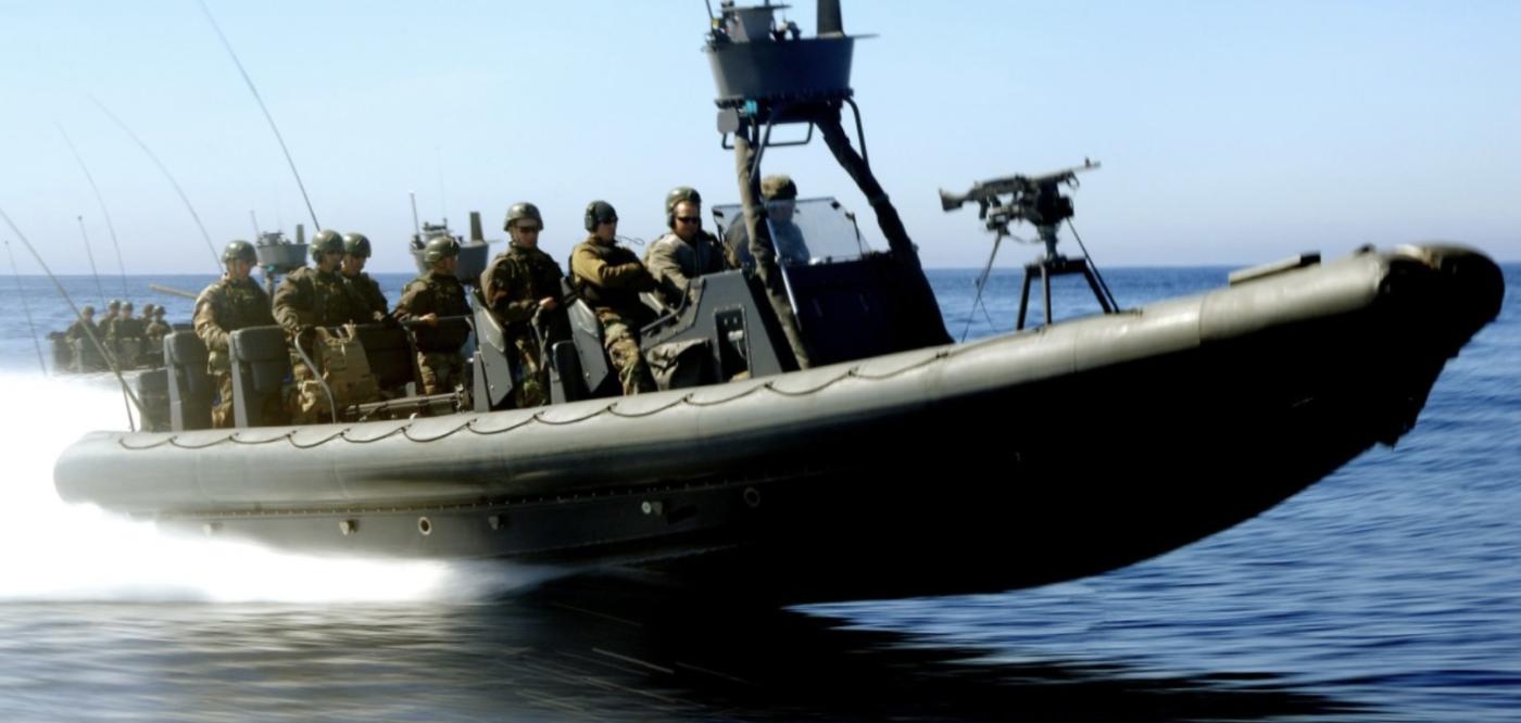 Seal rigid assault boat 