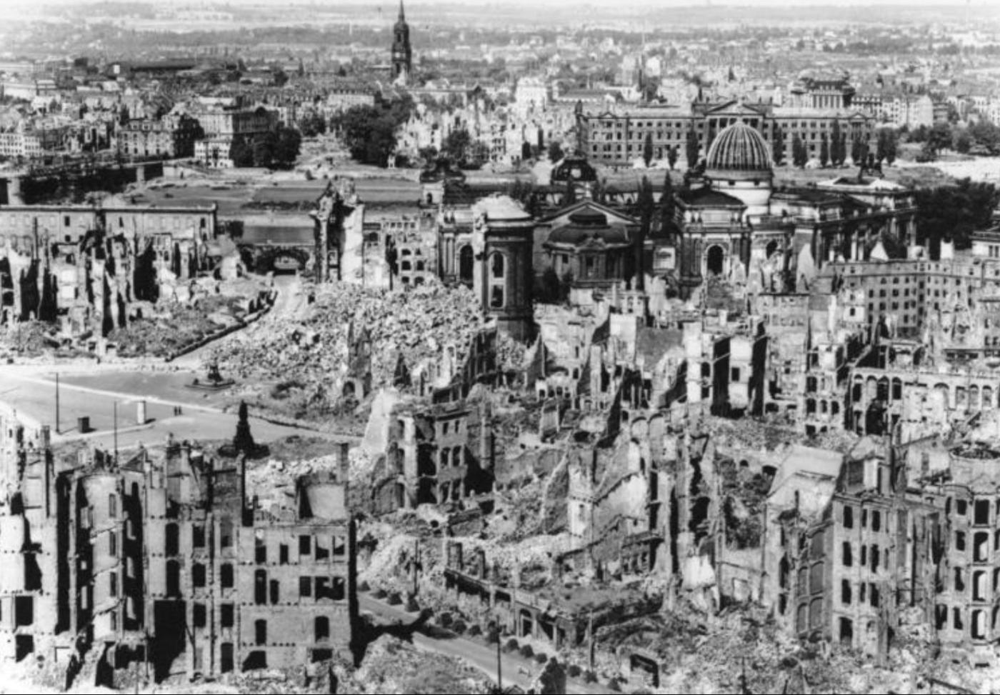 Dresden bombing ww2