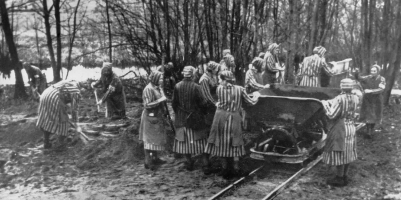 Woman prisoners ravensbruck concentration camp