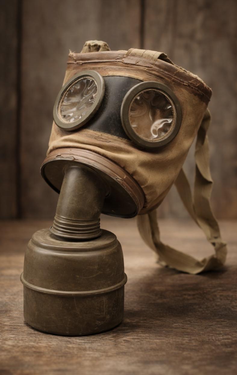 M2 gas mask 