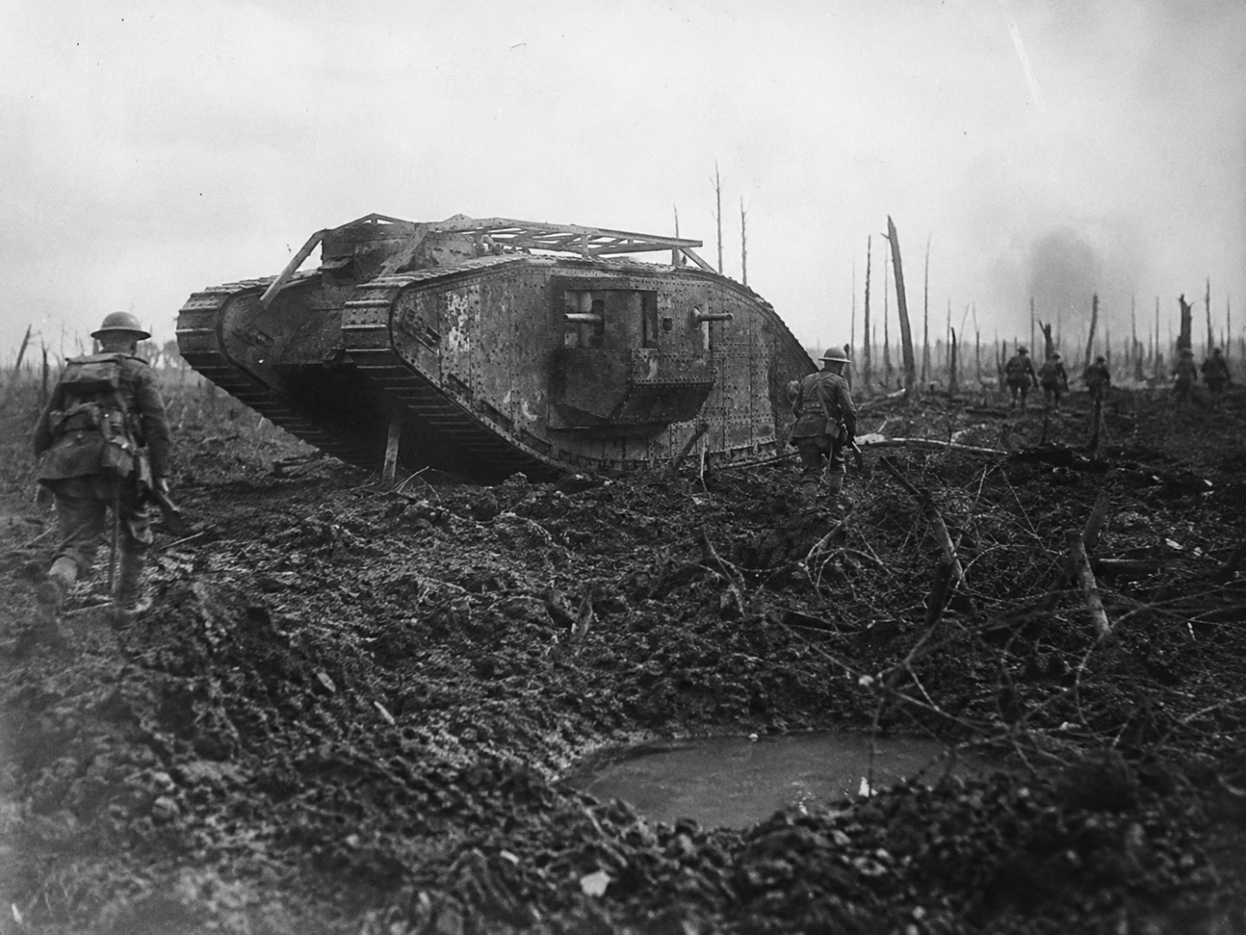 WW1 tank used land ship Flers Courcelette 