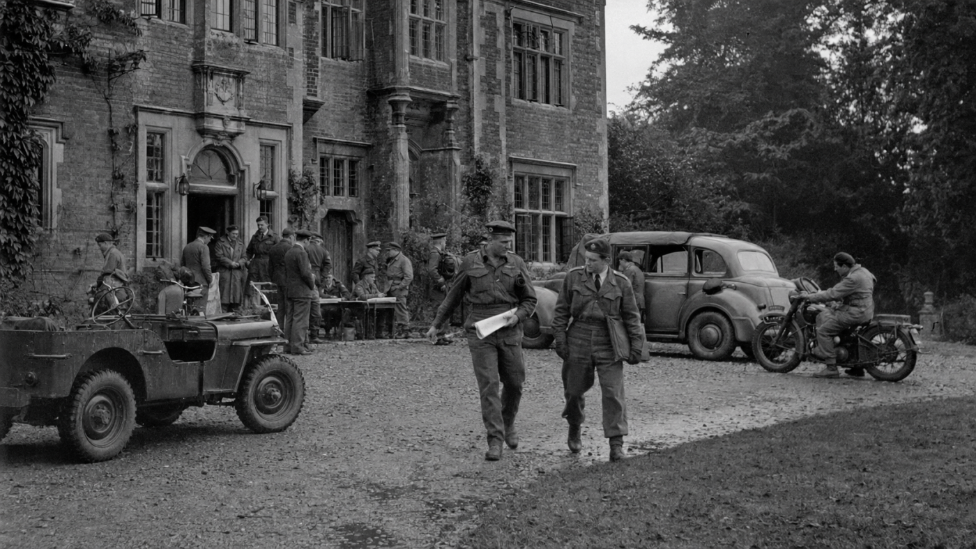 Airborne HQ sunninghill park