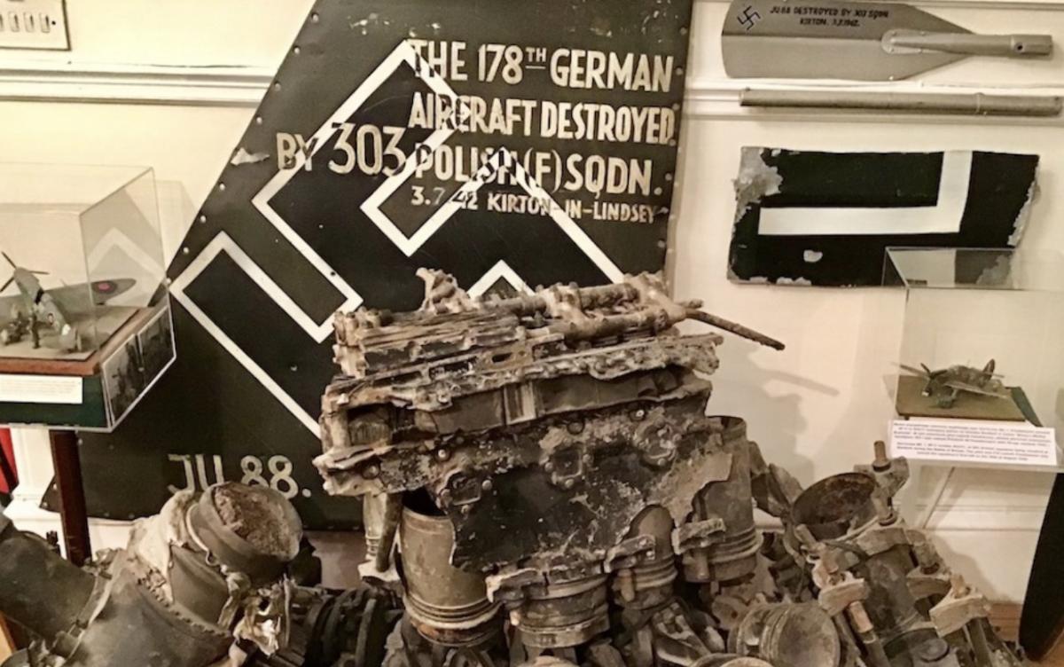 Relic display