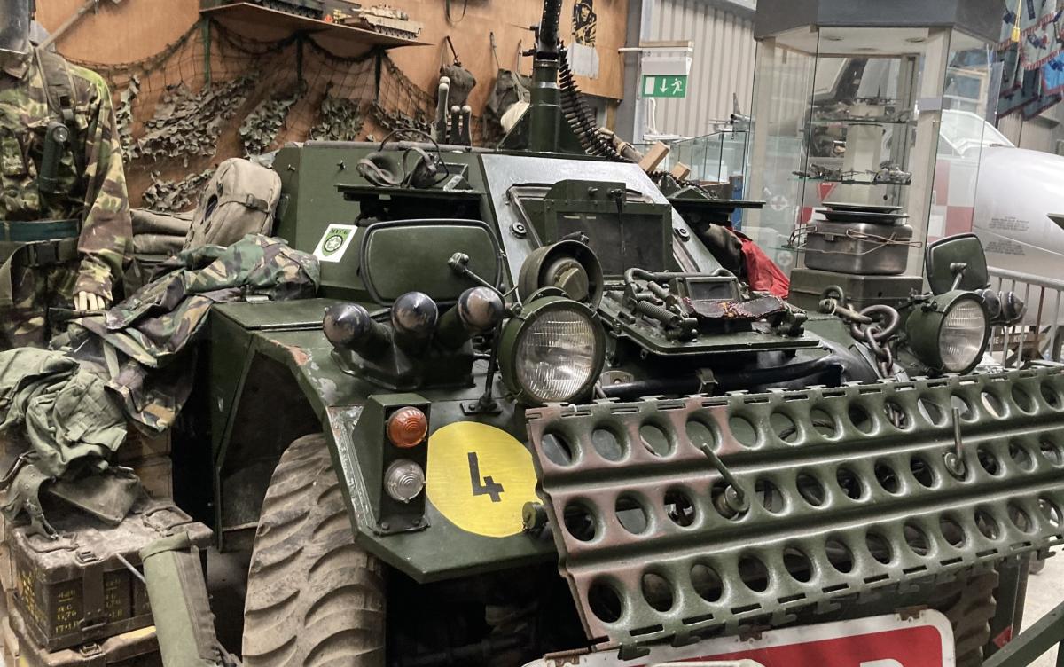 Armoured car