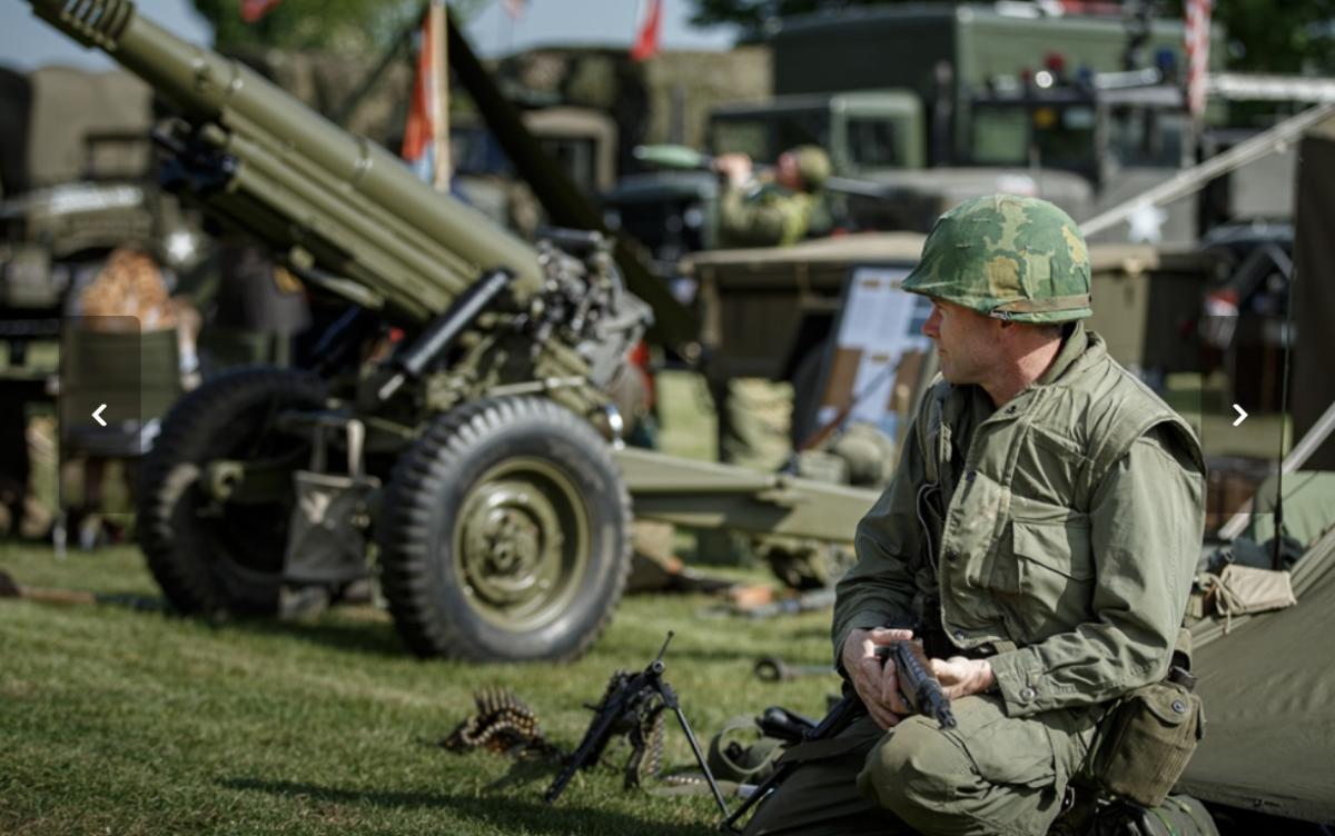 Military gun