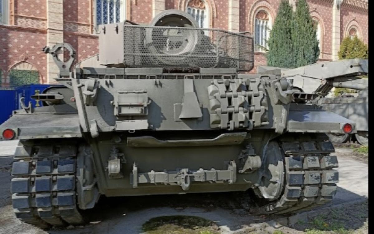 Tank