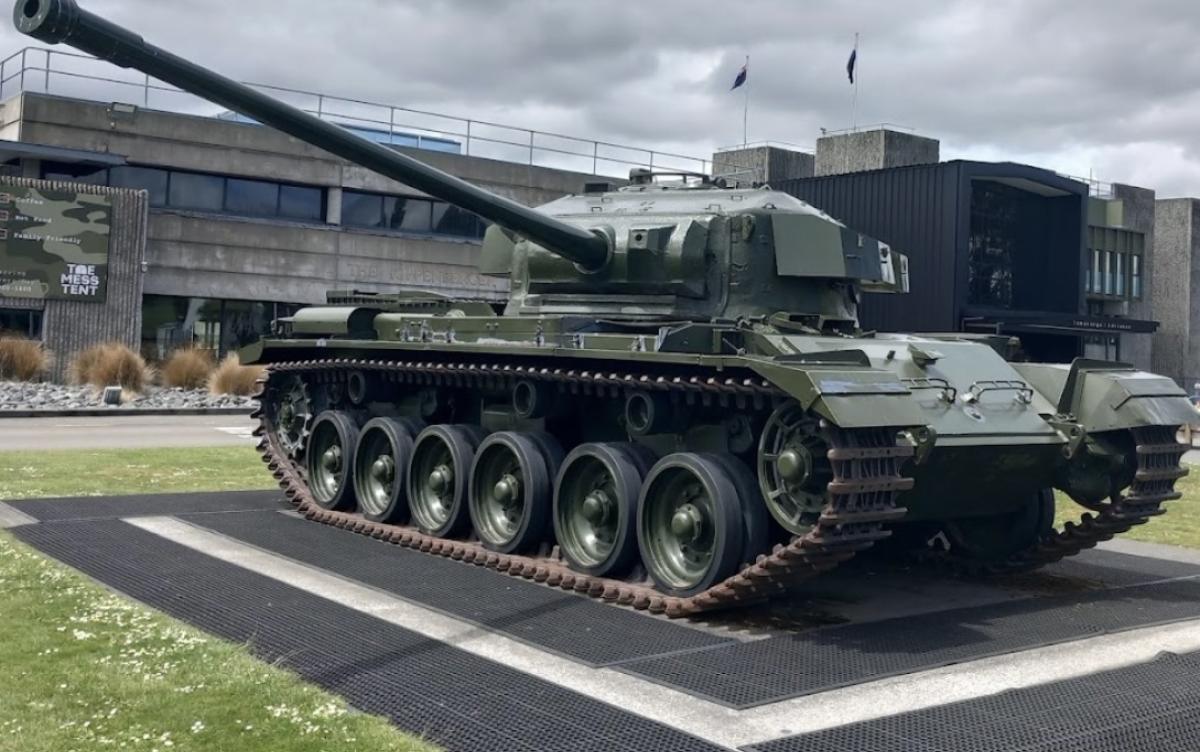 Tank