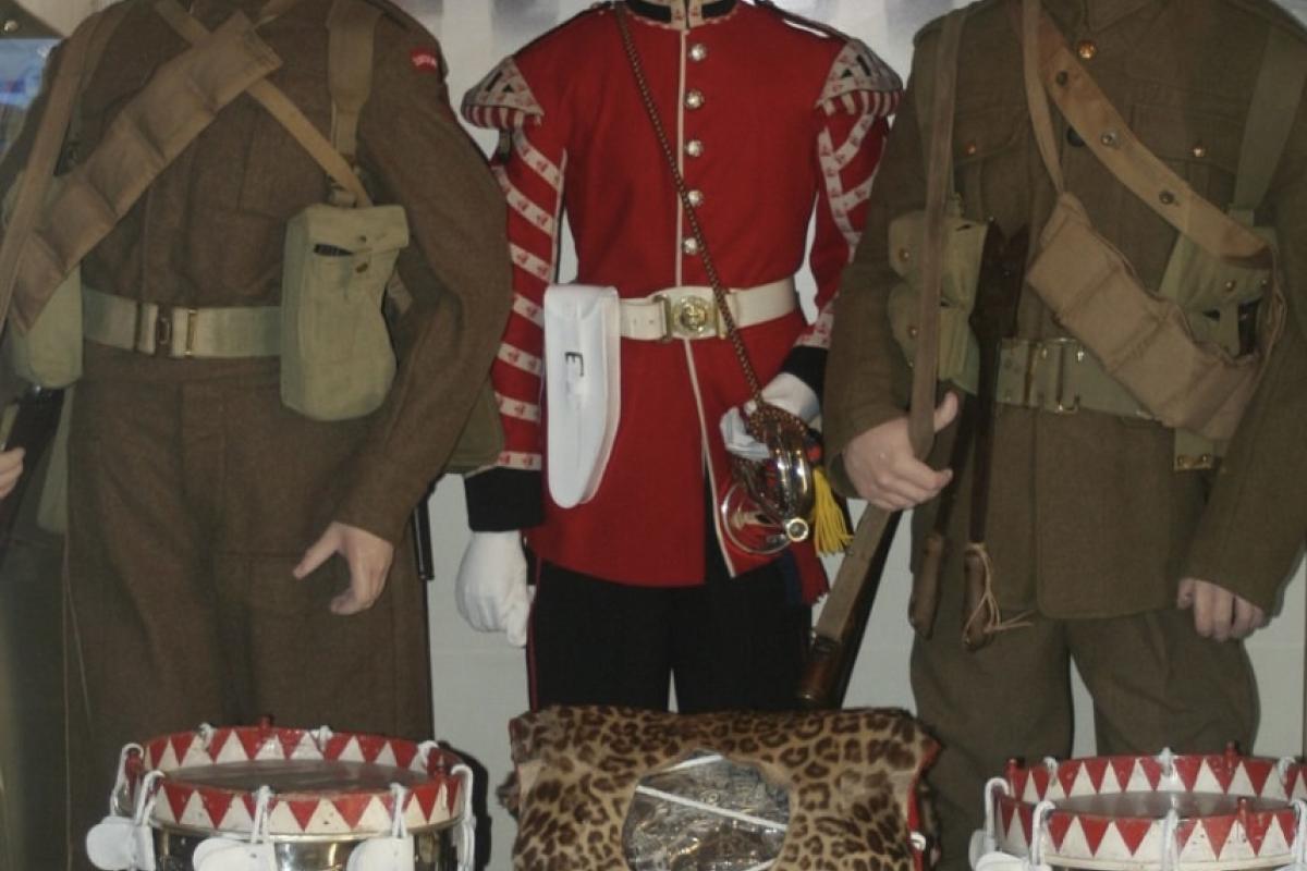 Uniform display