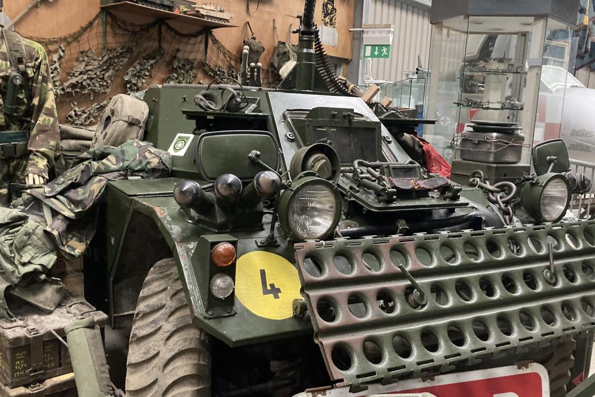 Armoured car