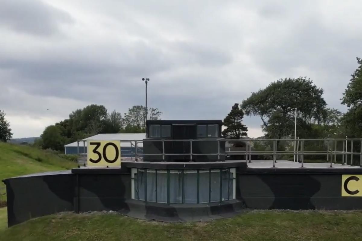 WW2 control tower 