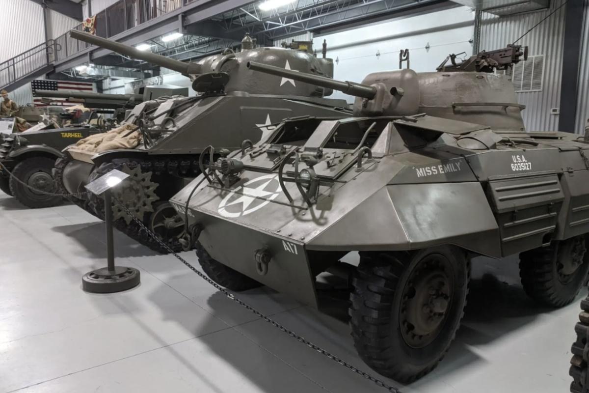 Armoured vehicles 