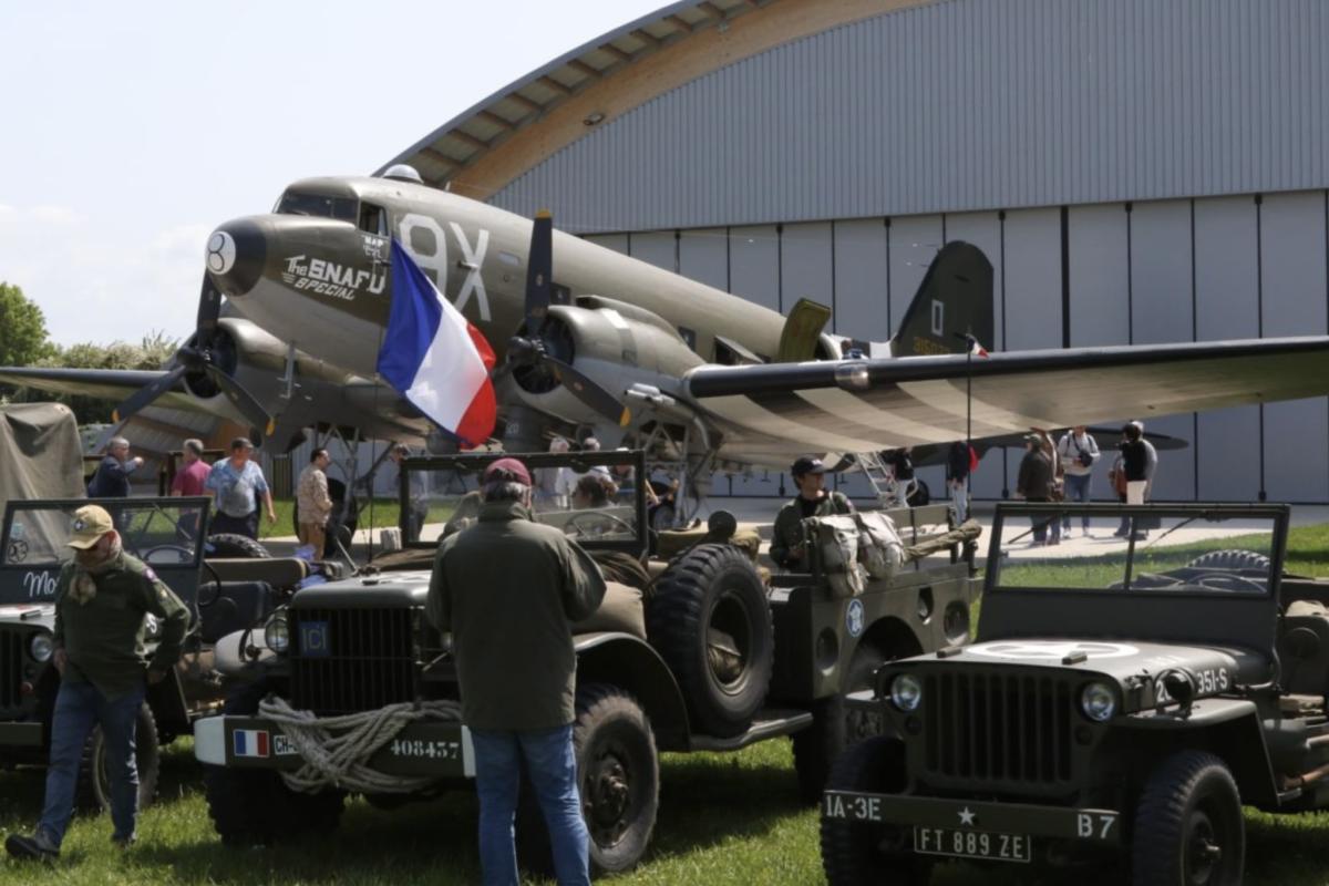Dakota plane 