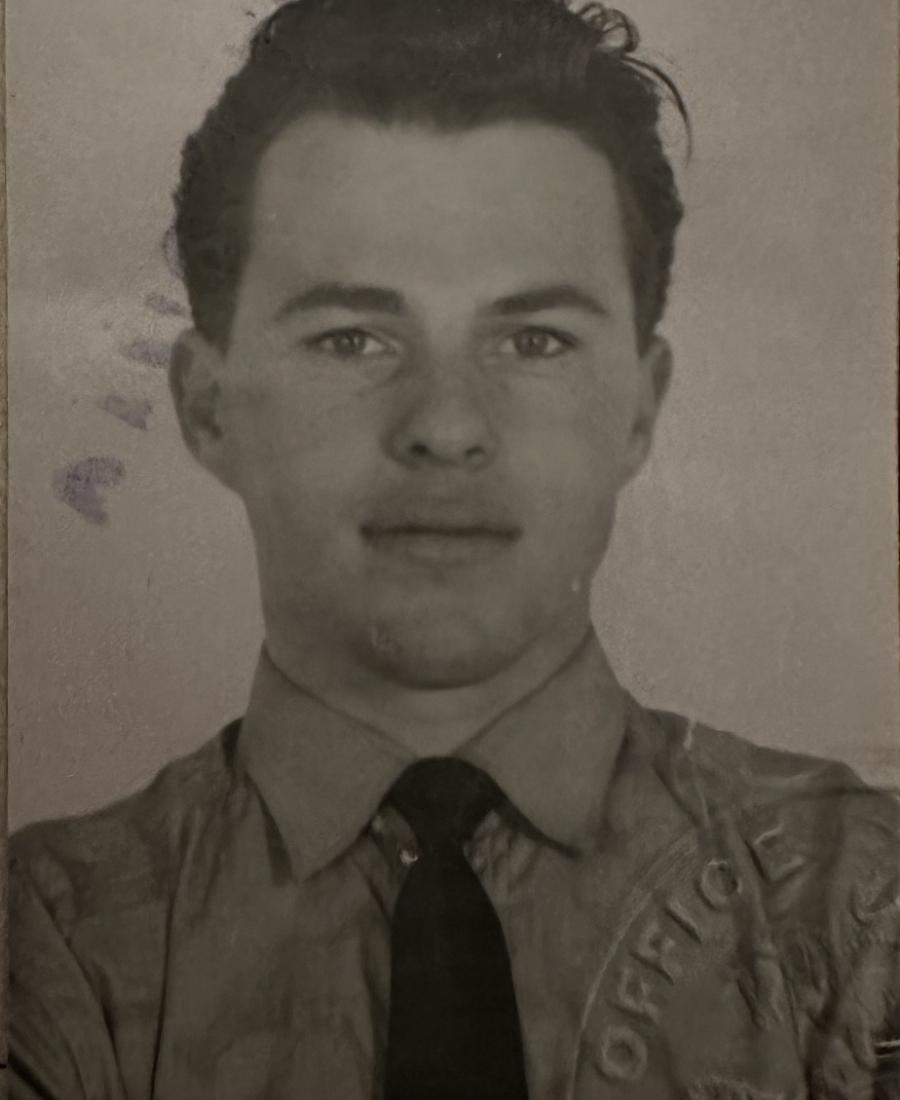 Raymond Gregory, RAF Electrical Fitter