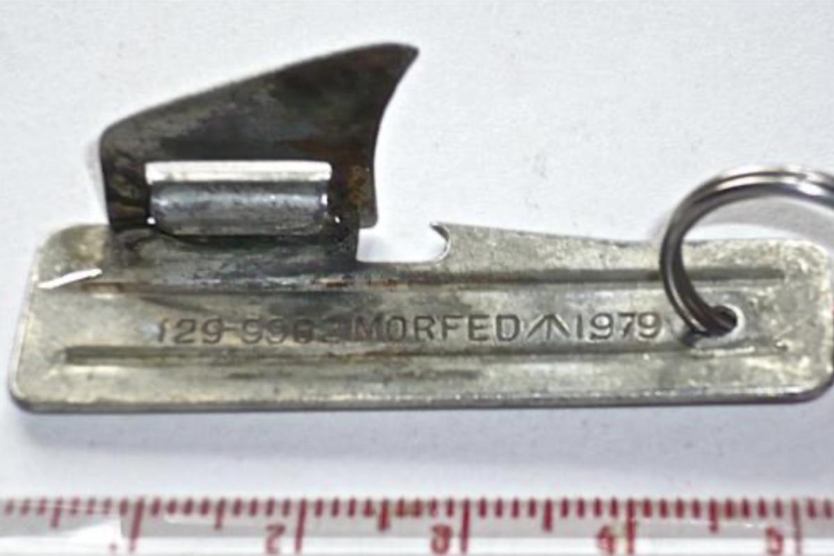 Military can opener 