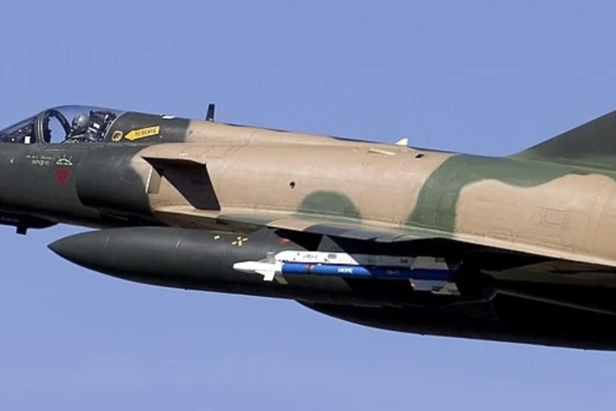 Mirage jet