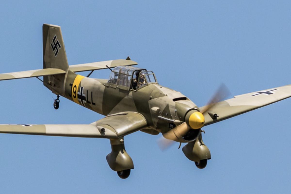 Stuka dive bomber 