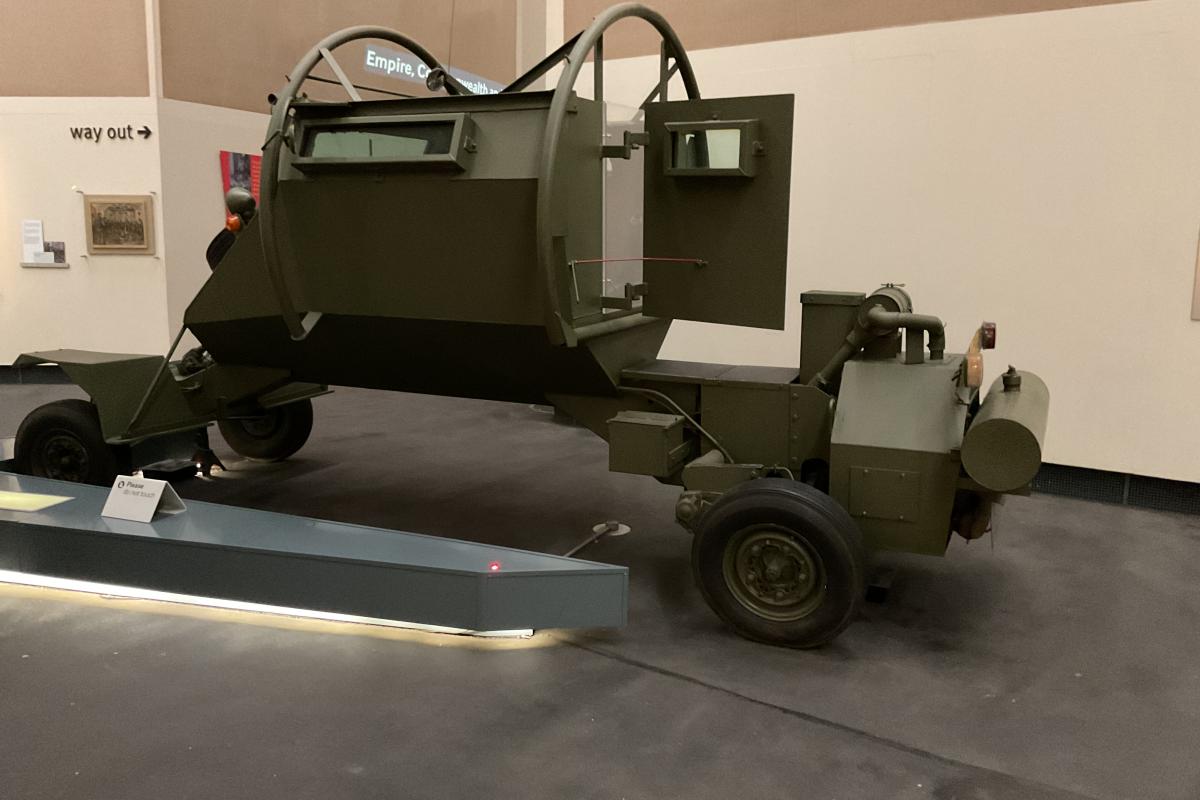 Armoured car
