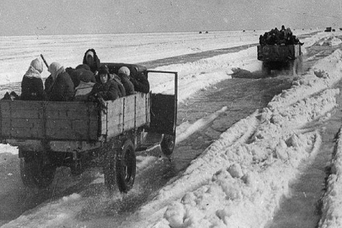 Lagoda lake ww2 frozen route to Leningrad resupply route