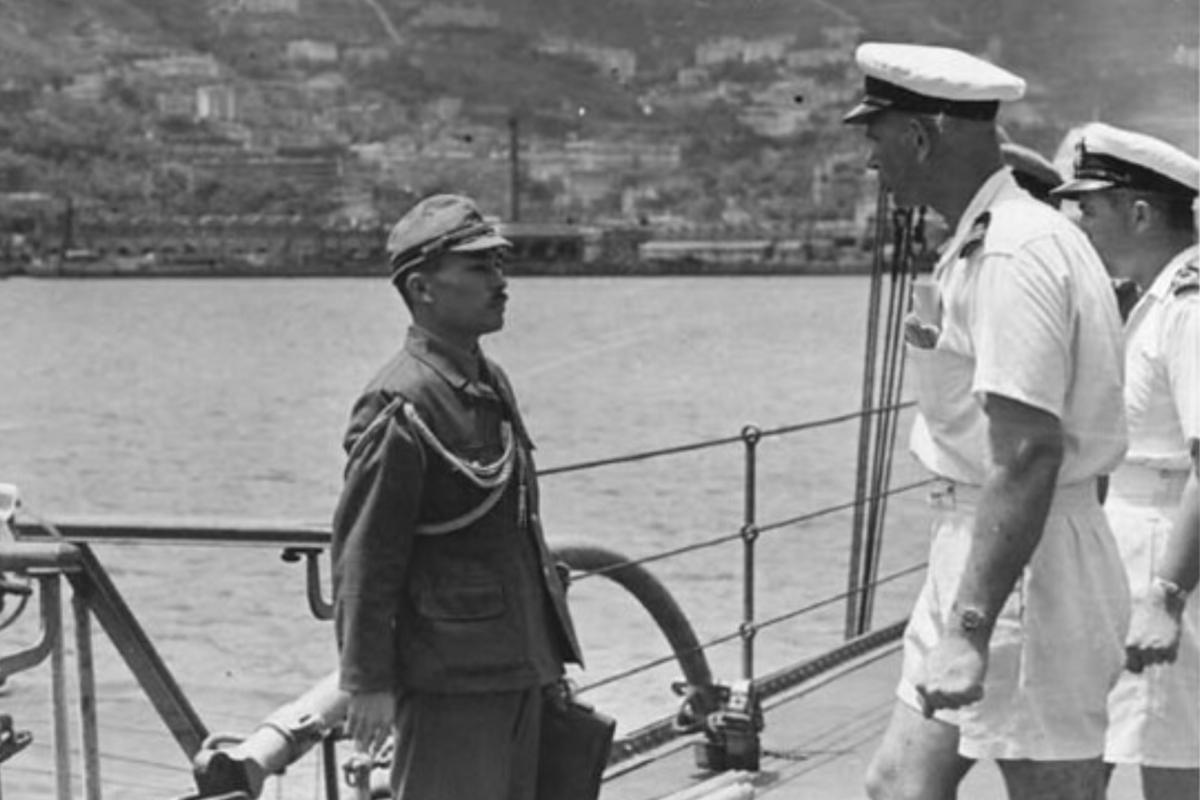 Japan surrenders Hong Kong ww2