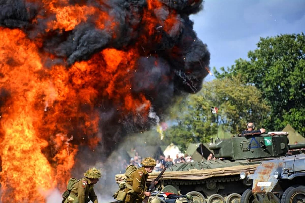 War battle reanactment