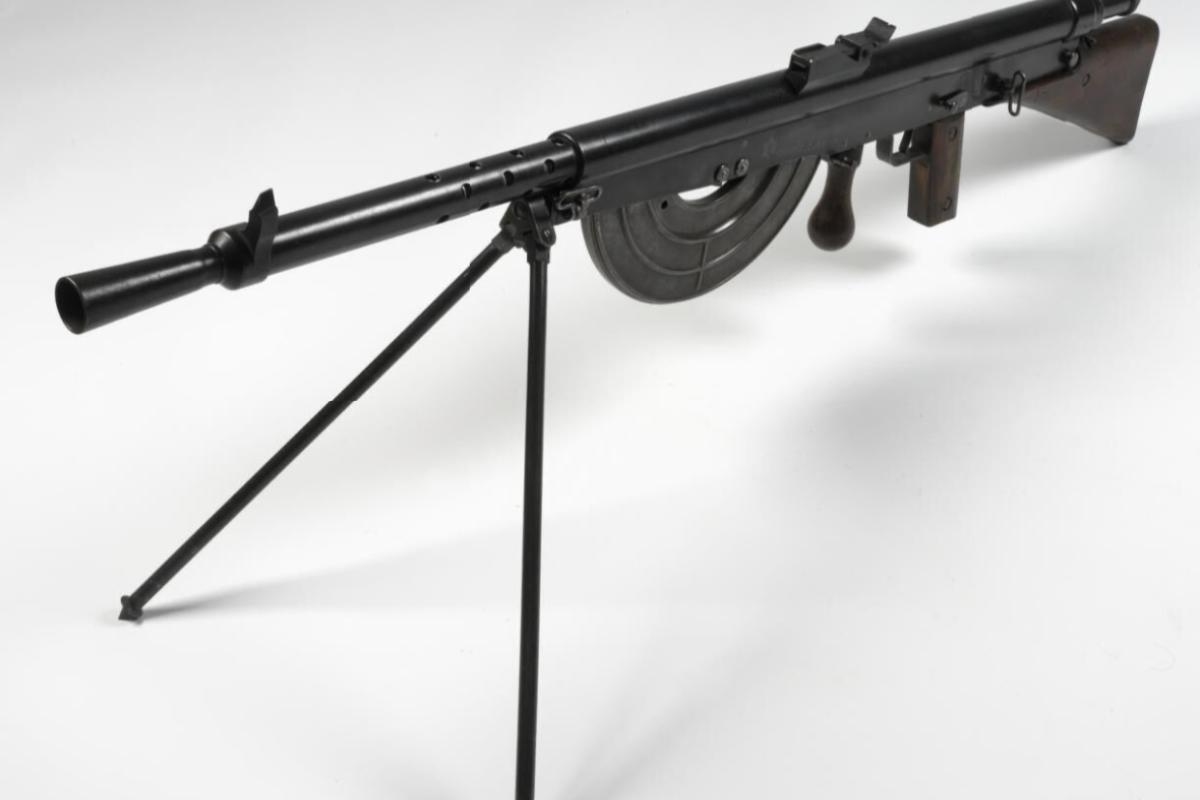 Ww1 French chauchat machine gun rifle weapon 
