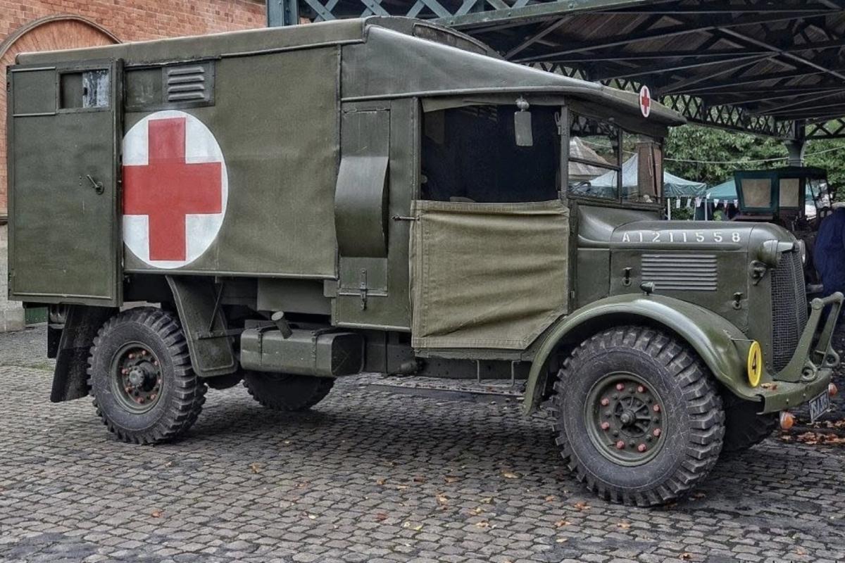 Austin k2y ambulance