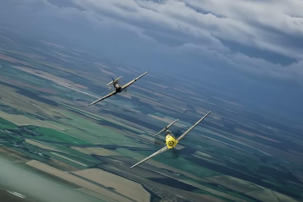 Spitfire v German fighters