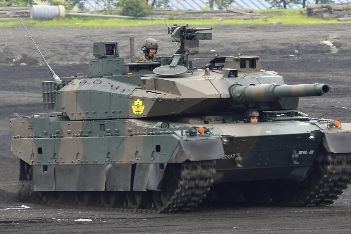 Japans type 10 mgt tank 