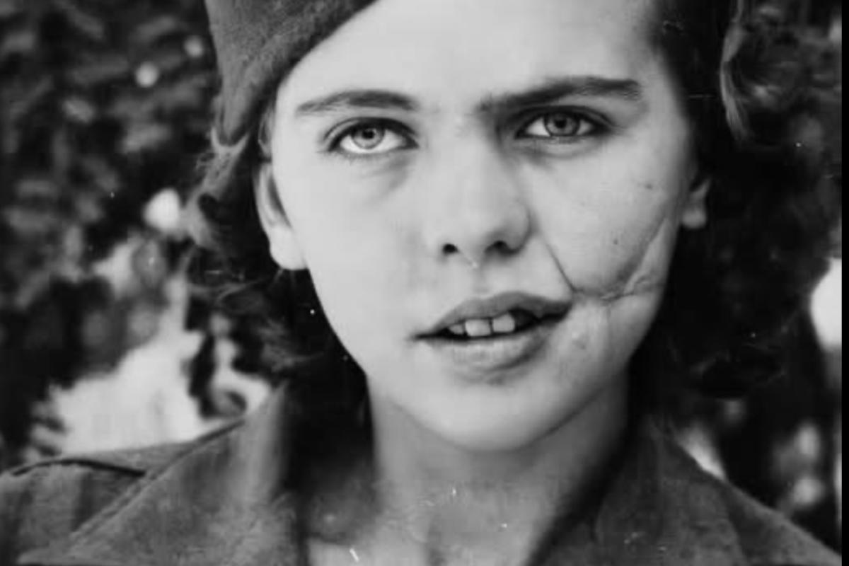 Resistance fighter albini Mali 