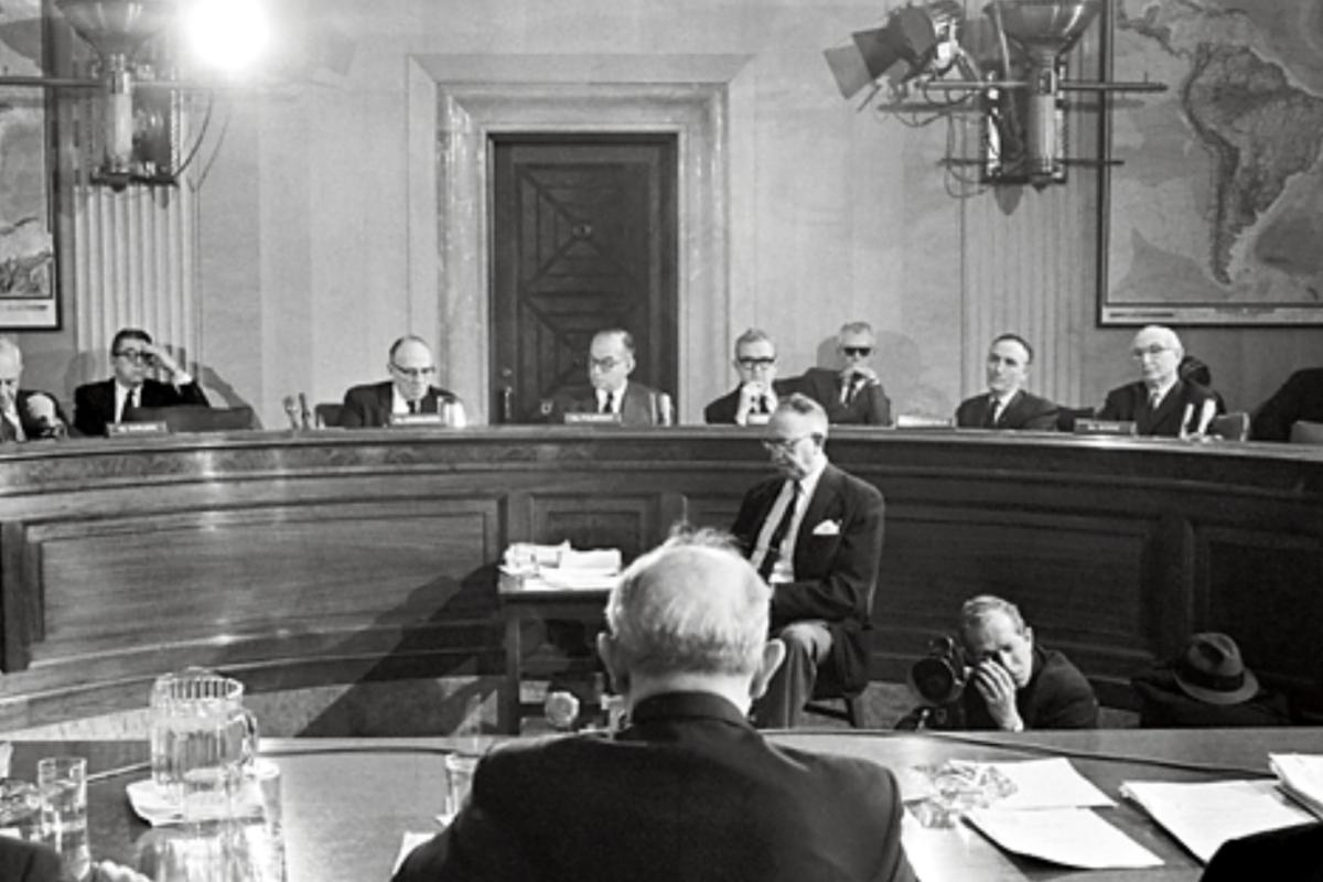 Congress war power vote act