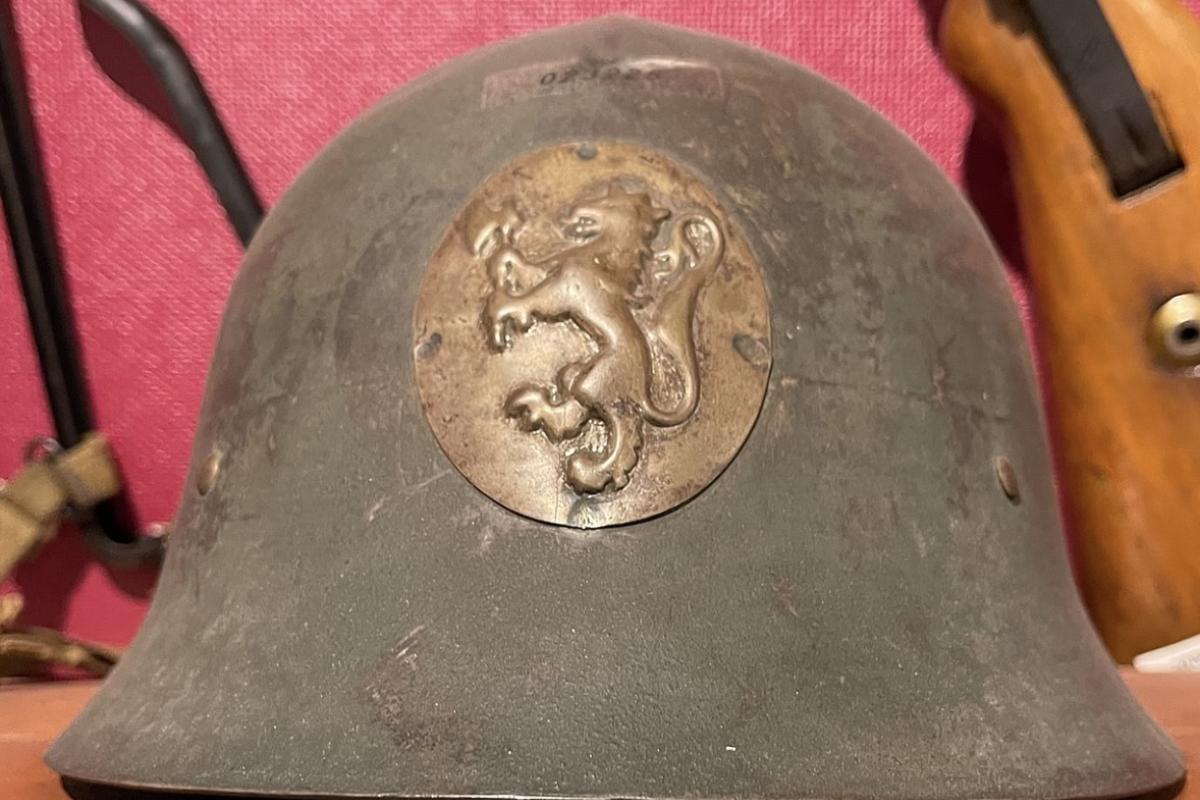 Norwegian m31 helmet 